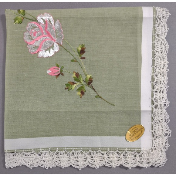 Accessories - Vtg 100% cotton hankie, embroidered rose, crochet edge 12.25 x 12.5